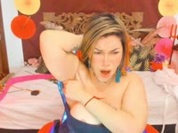 Hello! I am a latina, Venezuelan woman. I