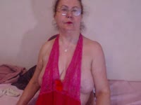 Im mature lady good looking and with the high sexy drive! I wanna to make you happy! Join to enjoy! English,Deutsch,French