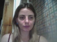 I am a very beautiful and responsive girl with a secret inside... Slim and thin, I think there are men who like that...