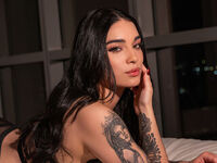 naked camgirl fingering pussy AdalineCruz