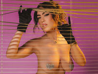 Kinky webcam AmelyLu