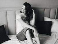 masturbating camgirl ImaStepney