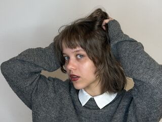hot camwhore KieraRusson