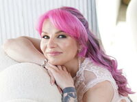 beautiful cam girl LeyaTaryn