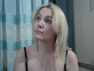 masturbating LyndaHuppenbauer