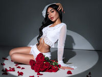 web cam show MaiaHunt