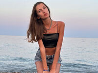 shower cam SamanthaShein