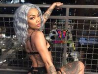 erotic cam SimoneeMunyun