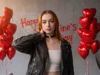 camslut fingering shaved pussy VictoriaMill