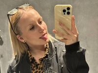 sex cam show LucilleWiste