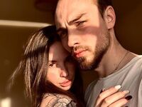 hot livecam couple LizaandKevin