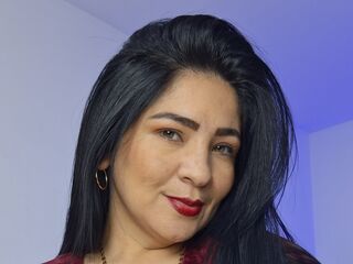 golden shower webcam AlexiaSilver