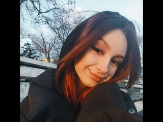 hot naked webcam girl AgaticBella