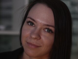 camgirl playing with sex toy AmmyBrow