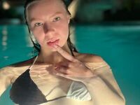 naked girl with webcam masturbating with sextoy AnastasiaBaddie