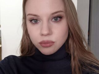 naked camgirl masturbating AngelicaKelly