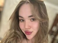 camgirl fingering bald pussy AnitaBler