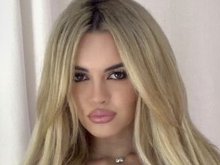 girl showing pussy ArabellaRosa