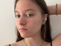 beautiful cam girl BerthaPinkos