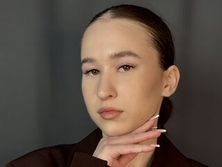 hot cam show BlanchFlakes