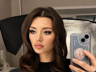 cam girl showing tits BonitaSroka