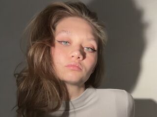 hot strip tease cam BrandiLiedberg