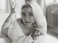 dirty webcam BreanaAlosta