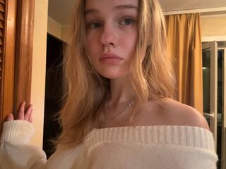 adult cam show BrittaneyCreitz