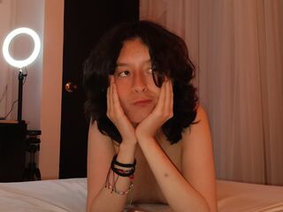 camgirl showing pussy CharlotteBlade