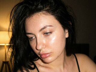 cam girl playing with vibrator CherylElkayam