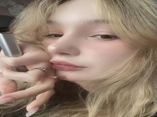 camwhore spreading pussy CicelyAdessa