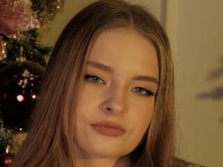 naked girl with webcam fingering CindiBrunot