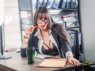 jasmin camgirl chatroom CloeVergara