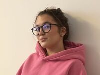 beautiful camgirl CristineHoesing