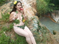 hot webcam show CrystalLara