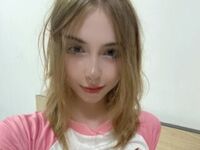 free nude live show DaniGlow