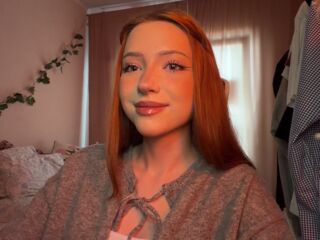 naked camgirl masturbating DianniLinell