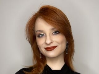 girl chat room DorindaFerroni