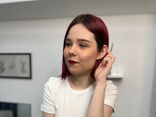 nude webcamgirl EarthaHerlan