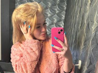 hot girl cam video ElizabethCamaro