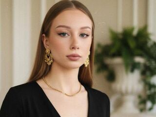 live free chat EmaGurrad