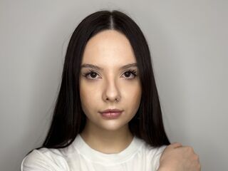 free jasmin web cam EmikoTriana