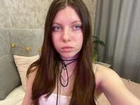 nude webcam girl EmilyJelly