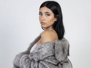 cam girl masturbating with vibrator EmyDilucas