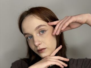 naked webcamgirl ErmaSpillman