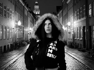 teaser web cam HazelHayese