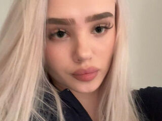 naked camgirl masturbating with dildo IrinaVolkova