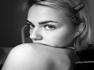 hot naked webcam girl JacintaPrincipe