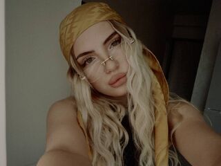 naked cam girl picture JessieFord