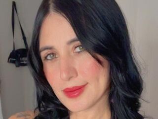 naked girl with webcam masturbating with vibrator KattyRisk